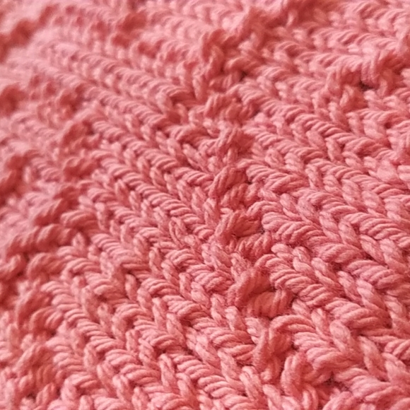 Hand Knit Baby Bib ๐ฟ๏ธ - Picture 4 of 5